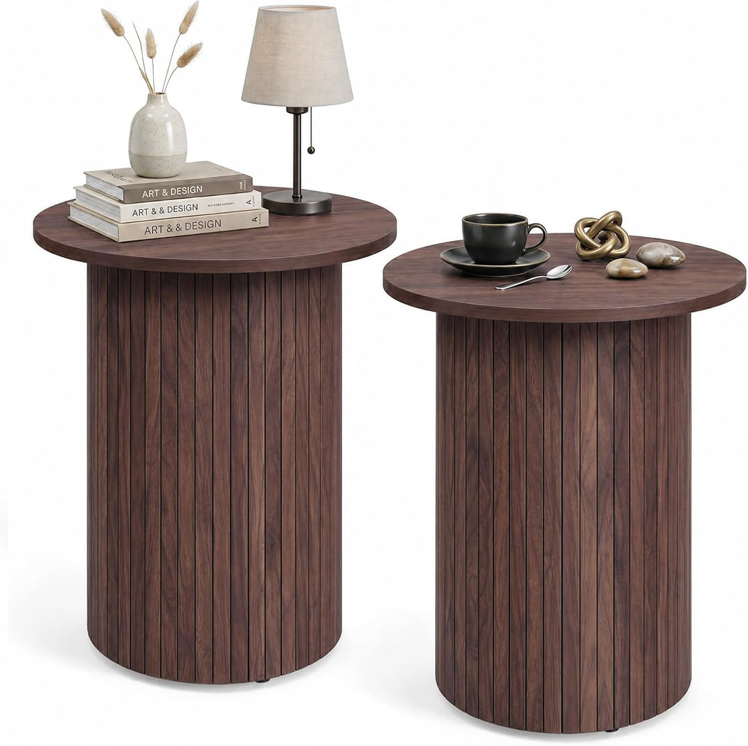 GIANTEX Round Side Table, Fluted Mid Century Modern Drum End Table | 22.5‘’ Wooden Pedestal Accent Nightstand for Bedroom