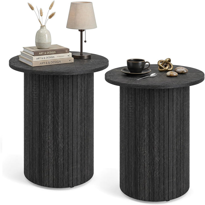 GIANTEX Round Side Table, Fluted Mid Century Modern Drum End Table | 22.5‘’ Wooden Pedestal Accent Nightstand for Bedroom