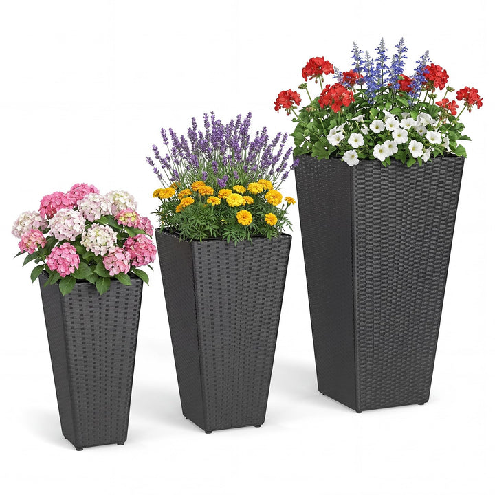 Giantex 3-Piece Wicker Planters Tapered PP Rattan Plant Boxes with Plastic Flower Pots