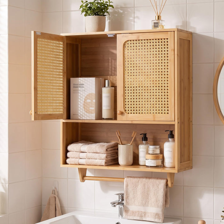 GIANTEX Wall Mounted Bamboo Bathroom Wall Cabinet with Towel Rack
