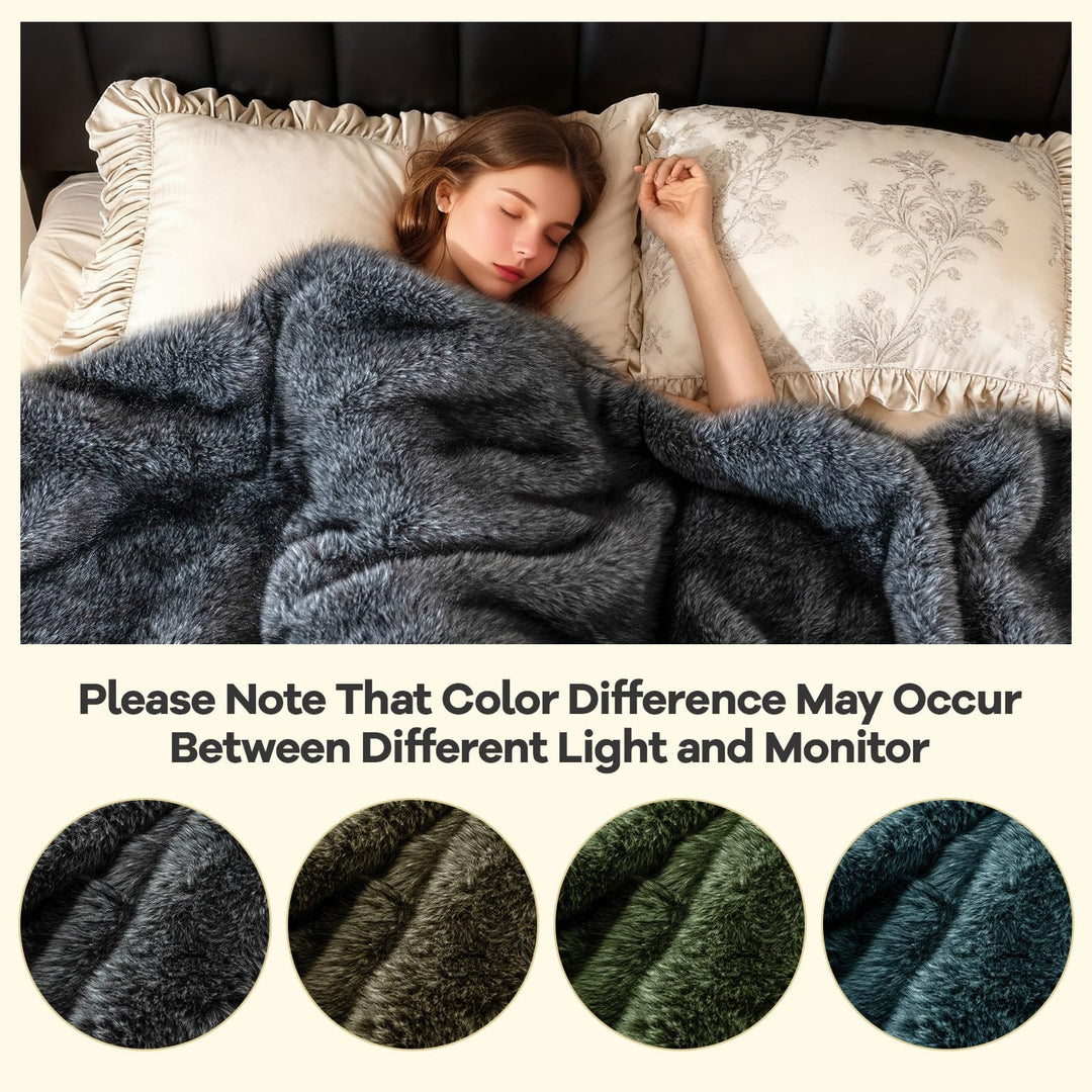 Giantex 740GSM Soft Plush Fuzzy Luxury Faux Wolf Fur Blanket for Sofa