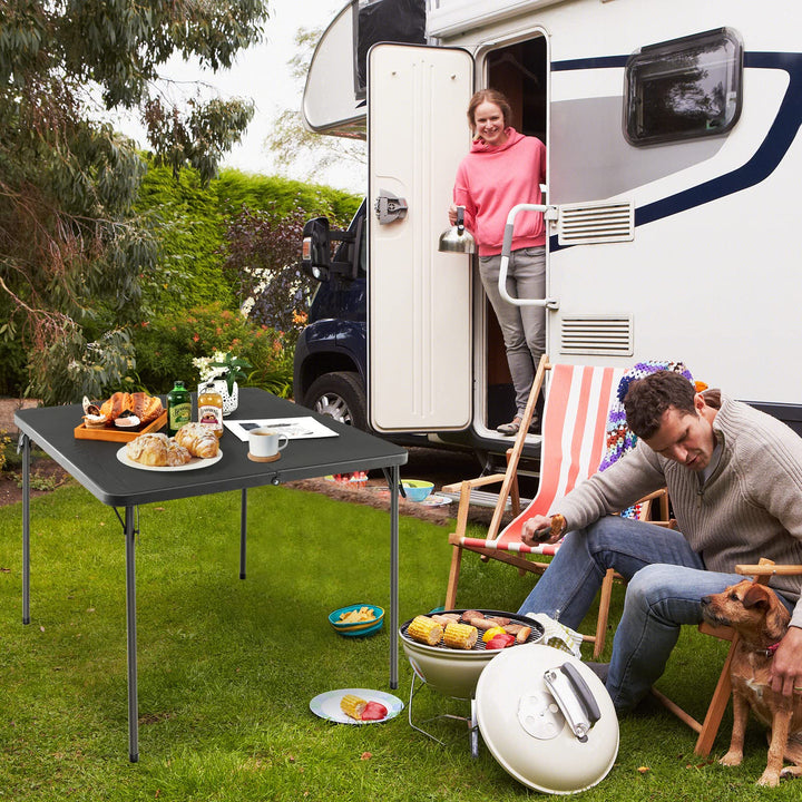 Giantex Portable Folding Table, Foldable Picnic Table with All-Weather HDPE Tabletop