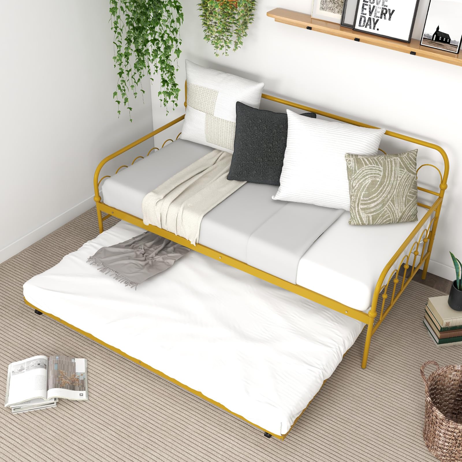 Giantex Twin Daybed with Trundle Gold, Metal Day Bed with Convenient Pull-Out Trundle Bed