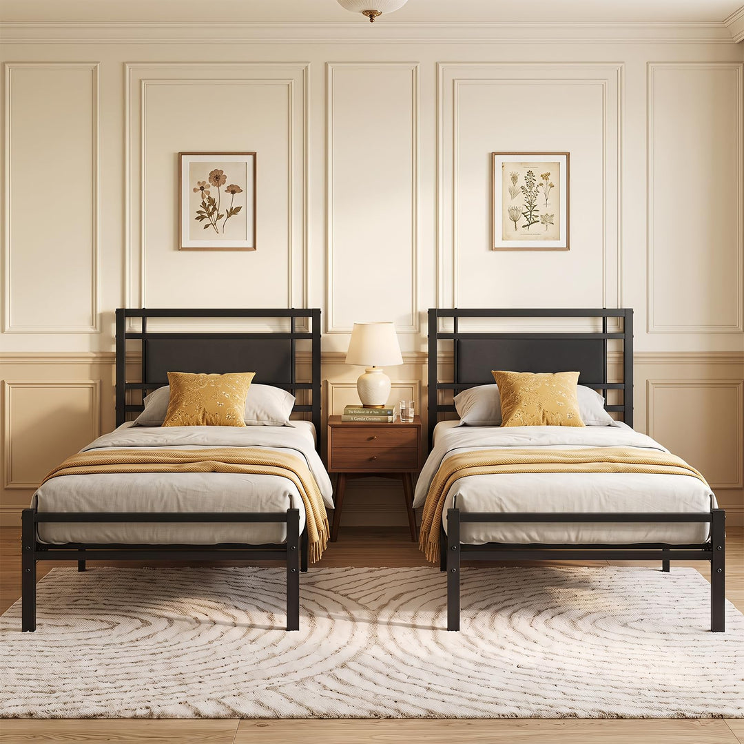 GIANTEX Twin Size Metal Bed Frame with Headboard &amp; Footboard