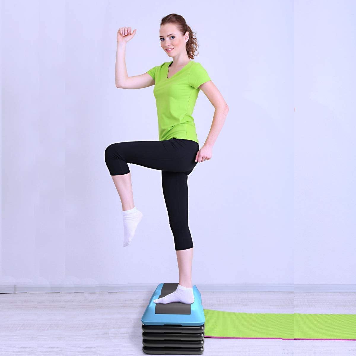 16" x 16" Step Aerobic Platform w/ 4 Risers, Adjustable Height 4"- 6" -8"-10", 12" High Workout Aerobic Stepper for Gym - Giantexus