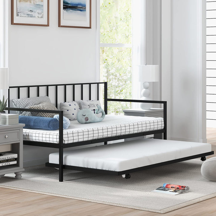 Giantex Metal Daybed with Trundle, Twin Size Daybed with Pullout Trundle & Steel Slat Support, Black