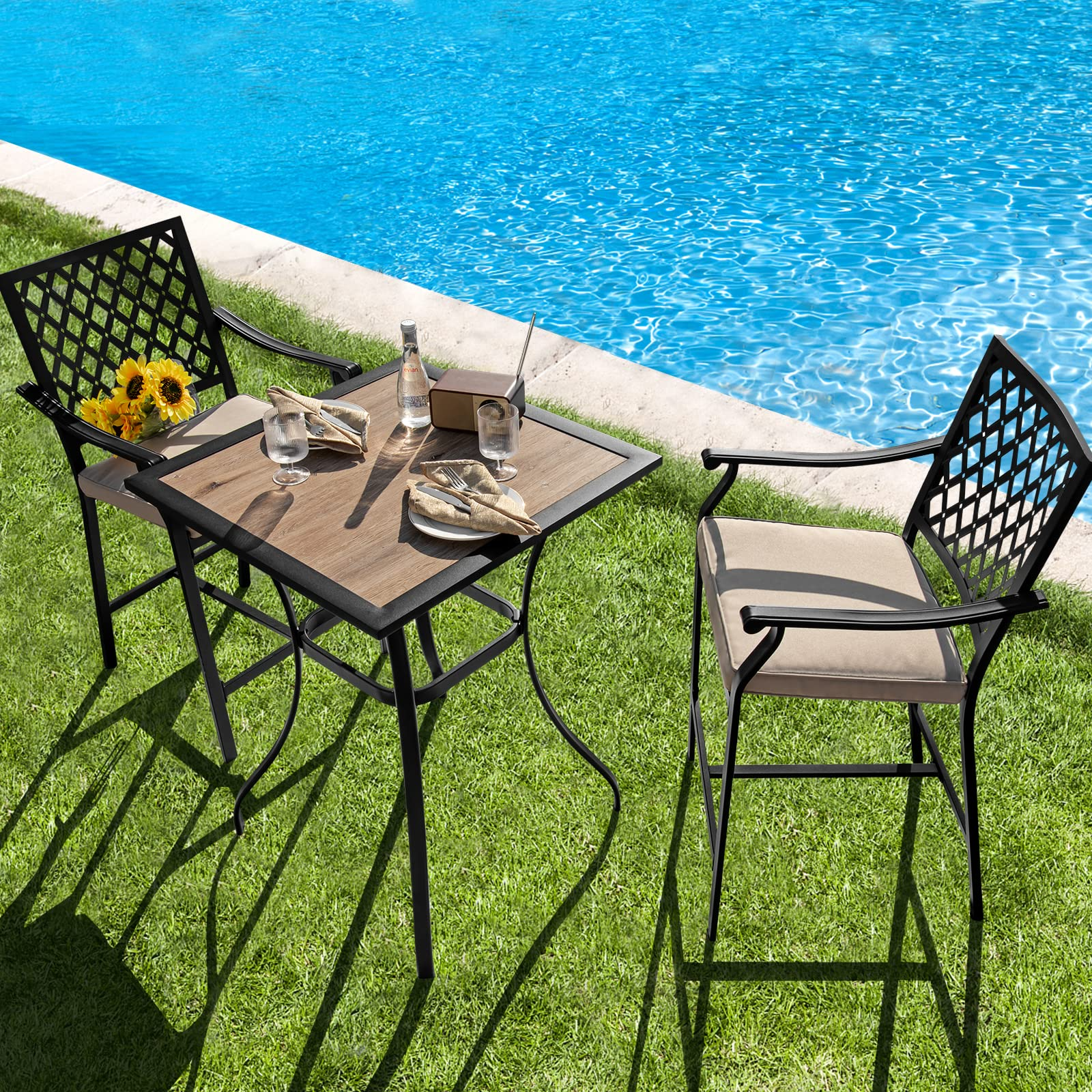 Set of 2 or 4 Patio Bar Chairs Outdoor High Chairs with Cushion Metal Bistro Stool