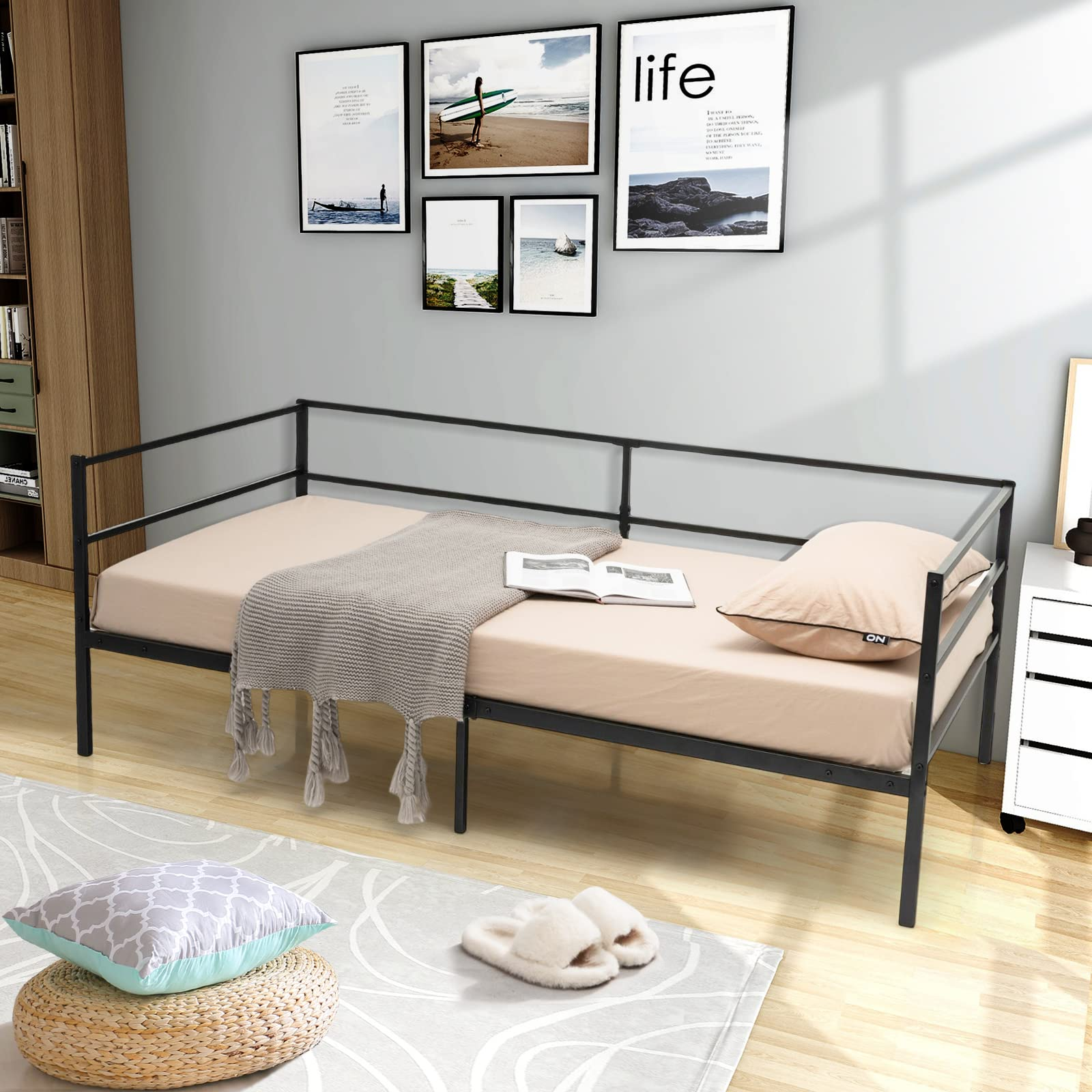 Giantex Twin Size Metal Daybed Frame