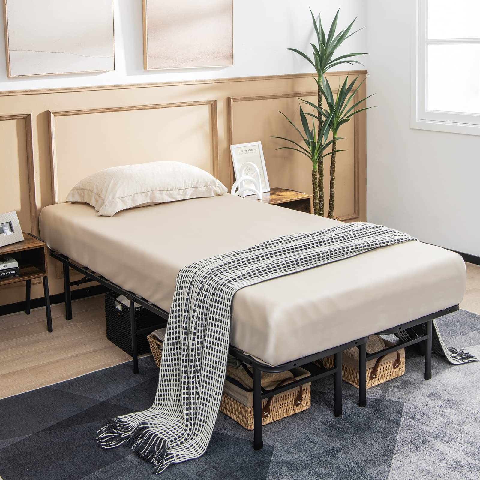 Giantex Folding Bed Frame Steel Platform Bed Twin/Full Size Portable Bed